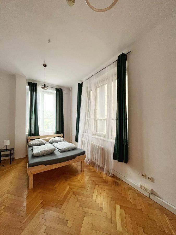 Nice View Rooms In Old Town كراكوفيا المظهر الخارجي الصورة